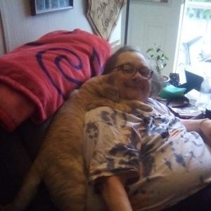 Meet your Posher, Sharon